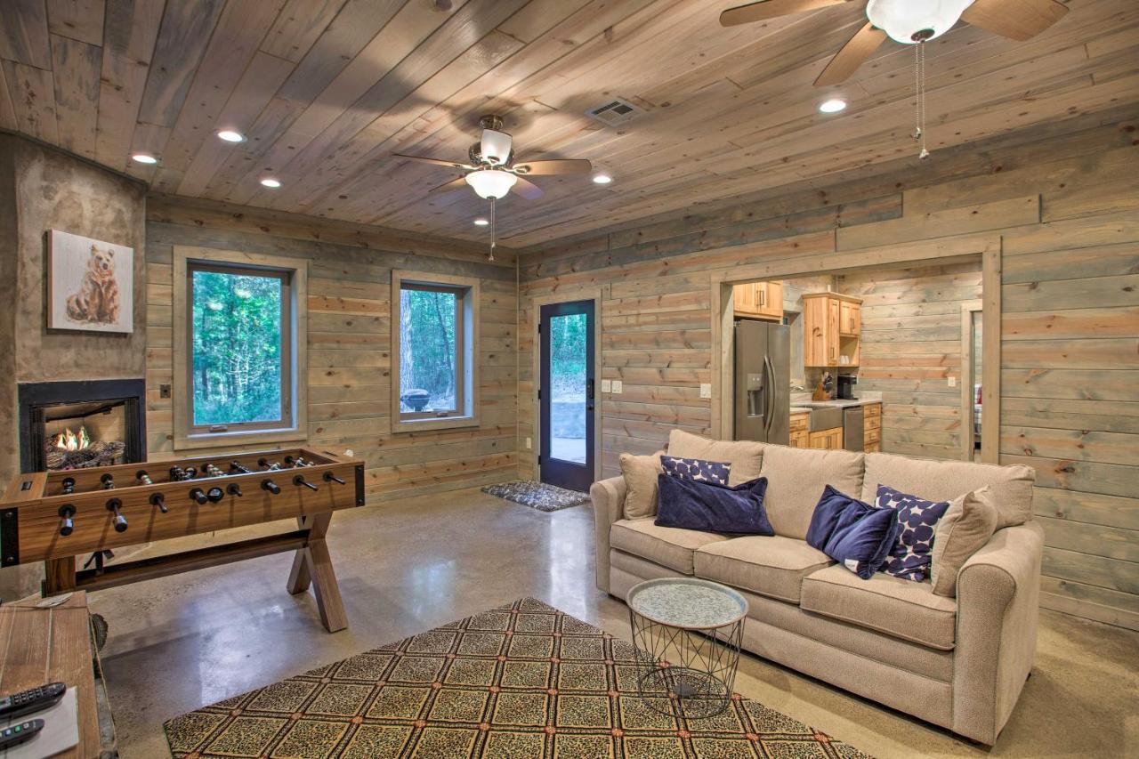 Luxe Broken Bow Cabin Game Room, Fire Pit And Deck! Exteriér fotografie