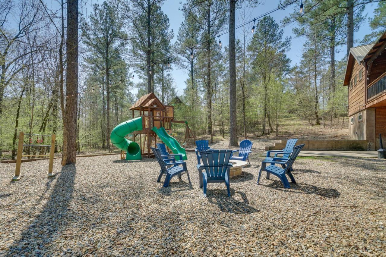 Luxe Broken Bow Cabin Game Room, Fire Pit And Deck! Exteriér fotografie